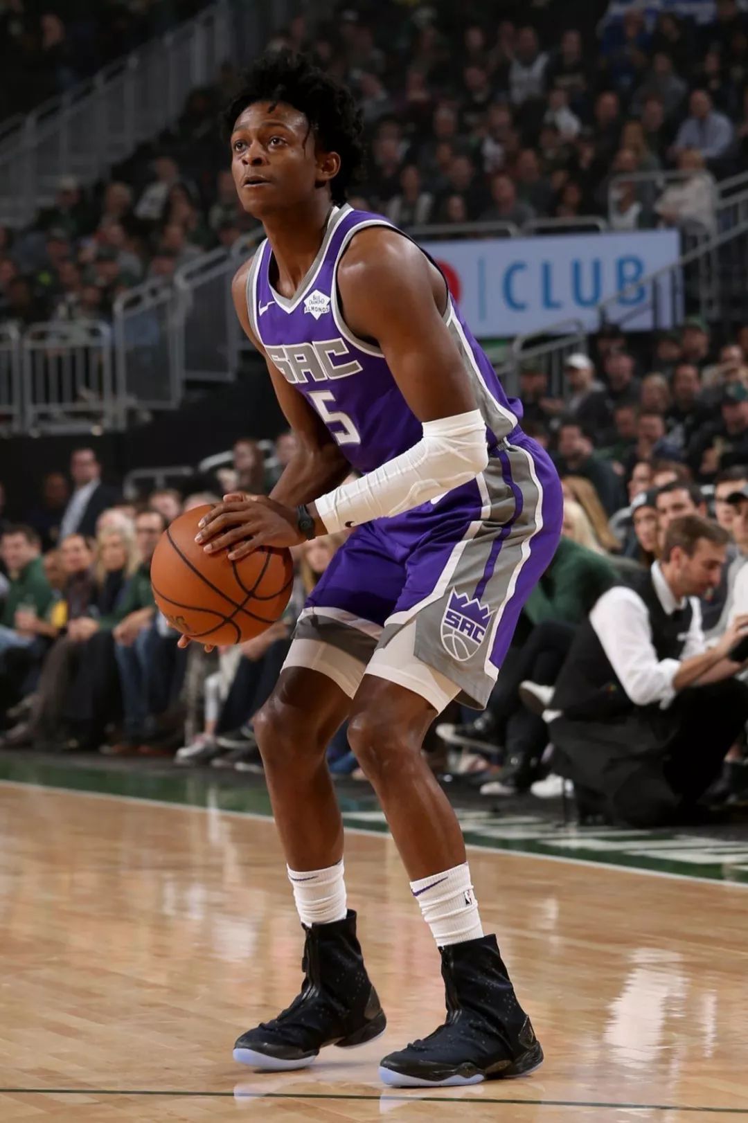 迷们带来惊 迷们带来惊